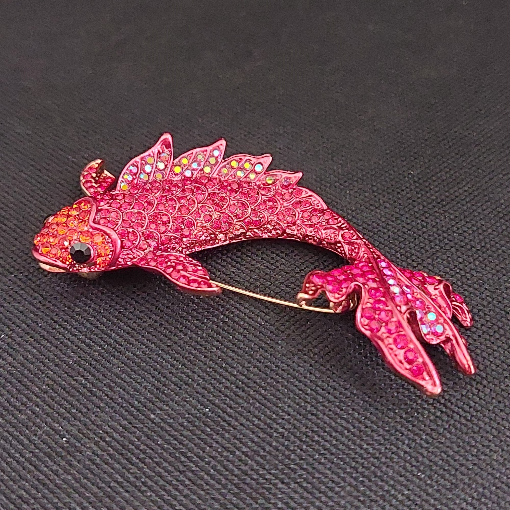 Brosche Koi
